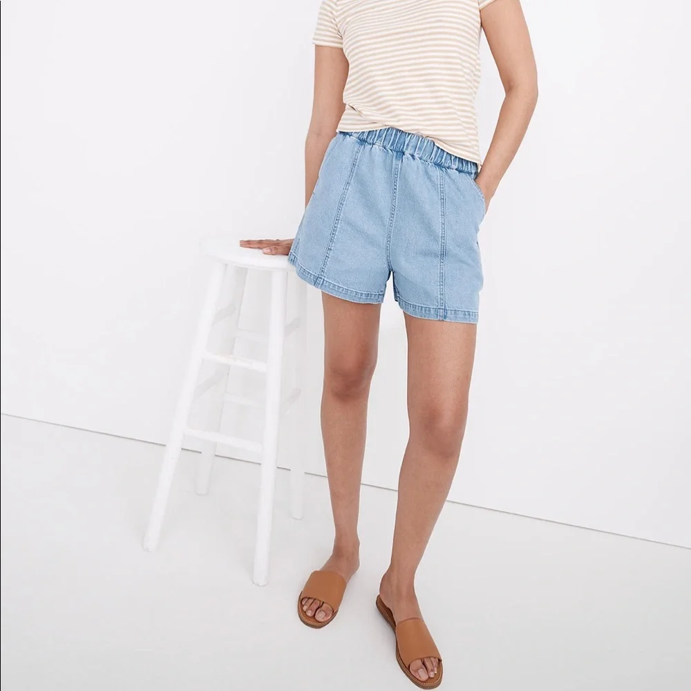 Madewell Denim Easy Pull-On Shorts in Rathmore Wash - Picture 2 of 4
